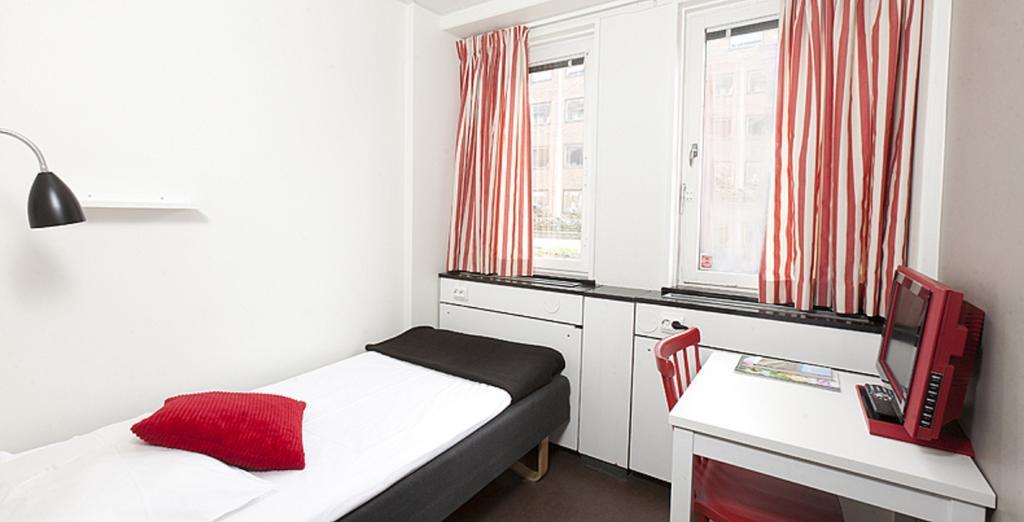 STF Gärdet Hotel&Hostel Stockholm Buitenkant foto