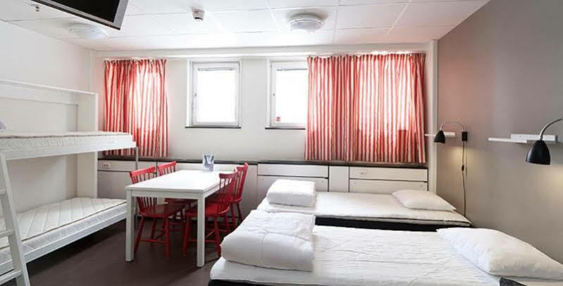 STF Gärdet Hotel&Hostel Stockholm Buitenkant foto