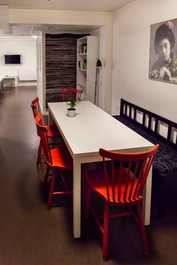 STF Gärdet Hotel&Hostel Stockholm Buitenkant foto